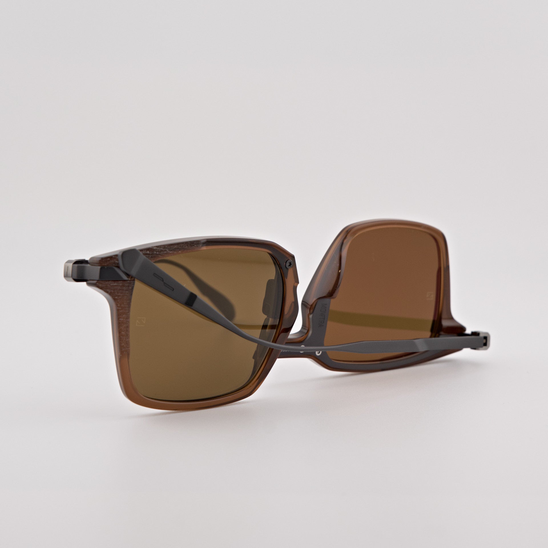 MOVITRA INCEPTUS 04 cognac