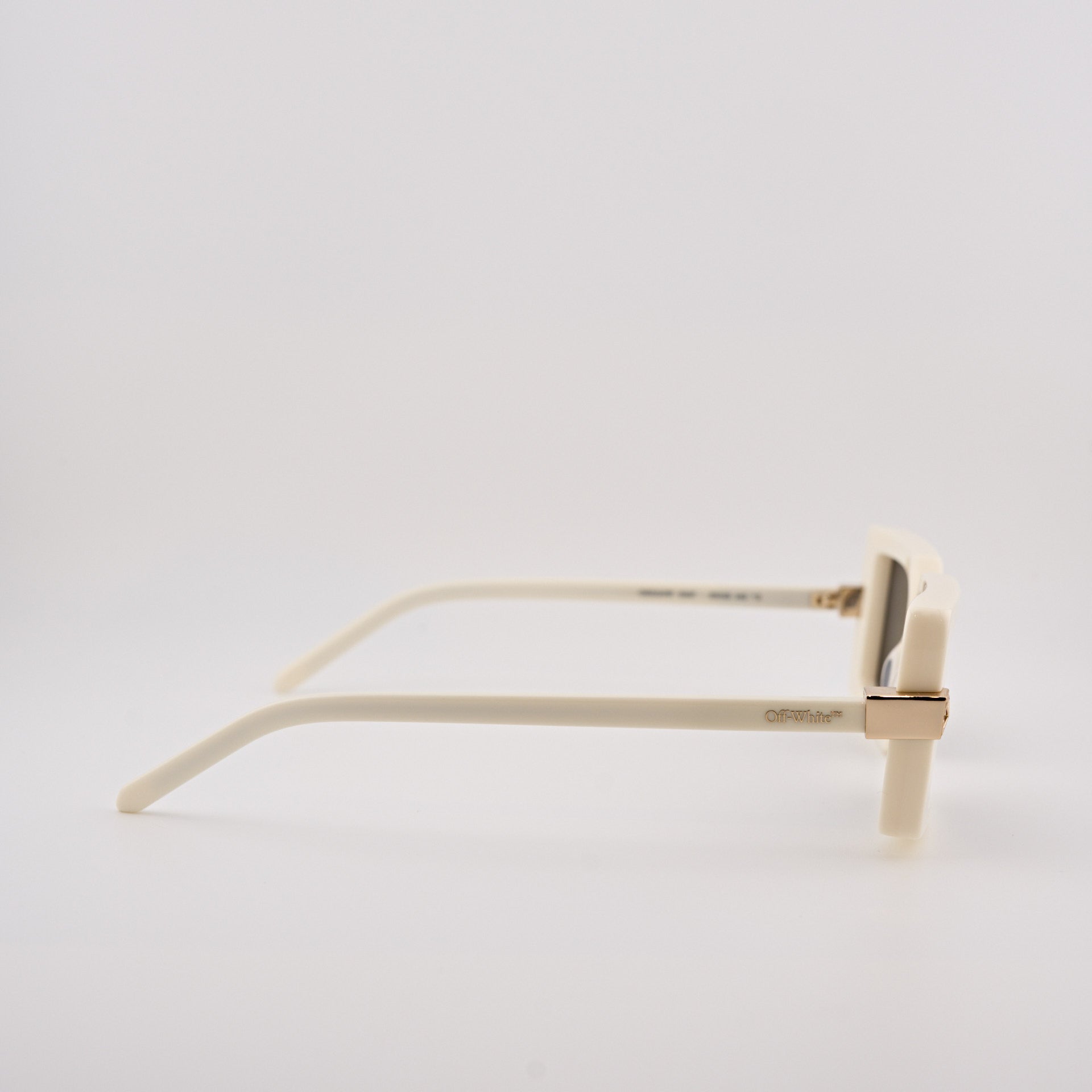 OFF-WHITE LOWELL white